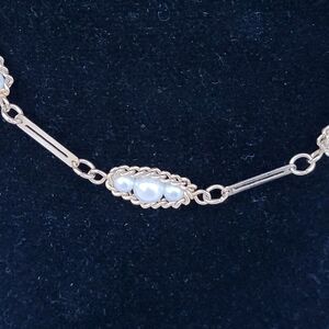 Sarah Coventry "Caged Pearl" Necklace Gold Tone Ornate Beaded Station Collar 16"